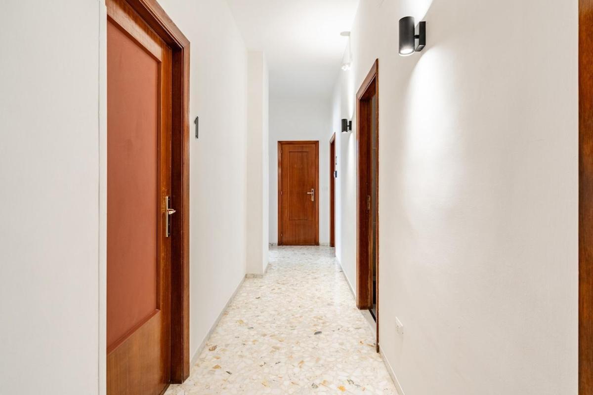 Miki'S Home - Central Rooms Bari Ngoại thất bức ảnh